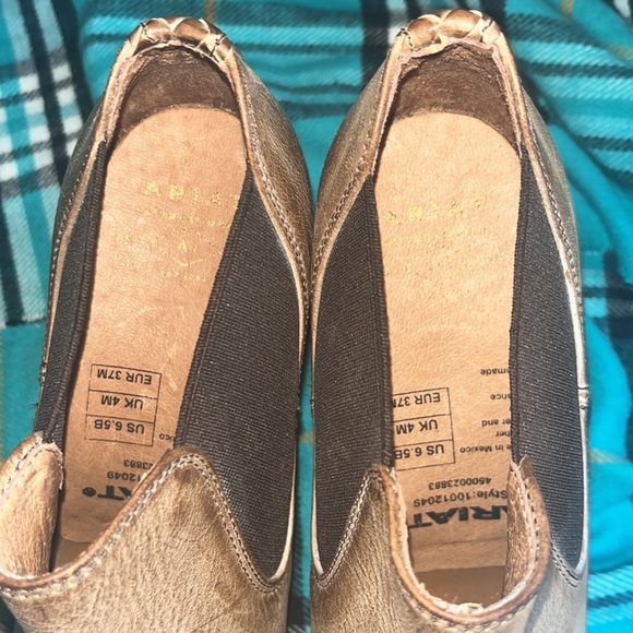 Ariat Chelsea Bootie Heel Women size 6.5 - Picture 8 of 8